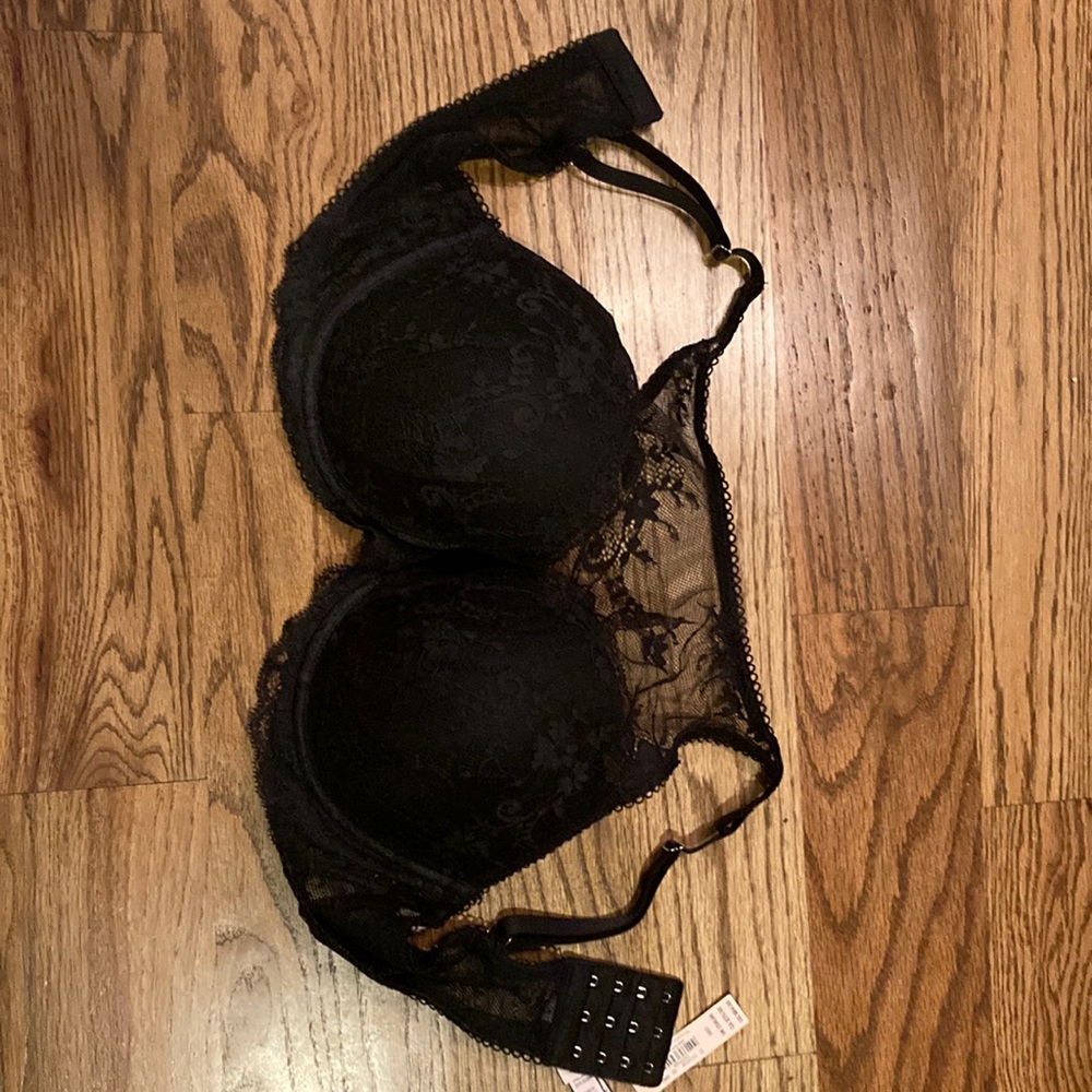 Victoria’s Secret camisole top underwire bra size 38D